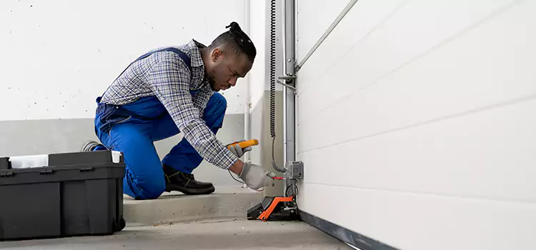 Expert Solutions for Every Garage Lock Need in Lincoln Park, MI